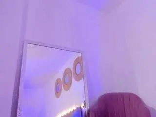 Camsoda Adult Video Chat of isabella-monroe