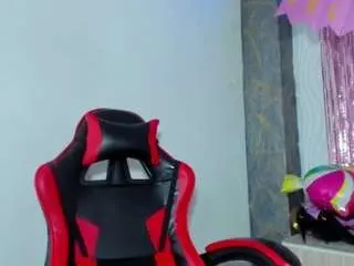 Camsoda Best Webcam of raven-rouge