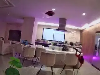 Camsoda Live Sex Cam of voyeurcam-casa-salsa-fishtank