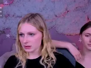 Camsoda Live Sex Cam of mary-meow-hot