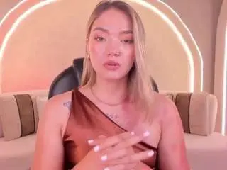 Camsoda Nude Webcam of haleygreen1
