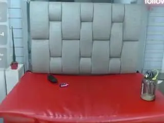 Camsoda Live Sex of evelinzaens
