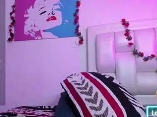 Camsoda Nude Webcam of anamyle22