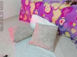 Camsoda Free Porn Cam of zully-28