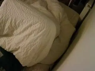 Camsoda Sex Chat of voyeurcam-julmodels-whitebed-4