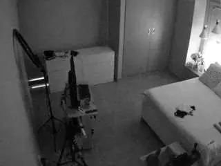 Camsoda Free Porn Cam of voyeurcam-casa-salsa-bedroom-12