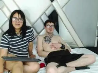 Camsoda Nude Webcam of xhotdesire-fx