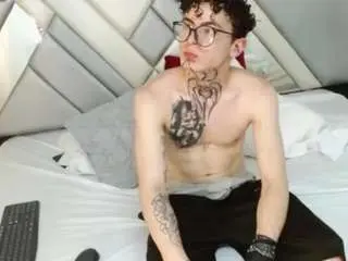 Camsoda Sex Cam of xhotdesire-fx