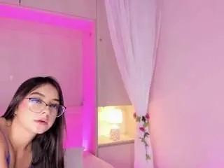 Camsoda Nude Webcam of ivannaawest