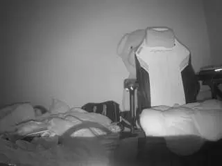 Camsoda Nude Webcam of voyeurcam-sexy-little-ana-01