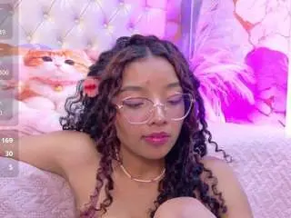 Camsoda Free Porn Cam of angeline-scot