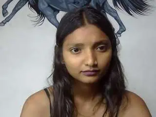Camsoda Free Porn Cam of riddhidesi