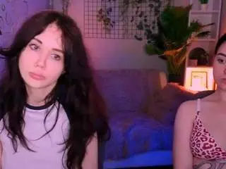 Camsoda Nude Webcam of riley-sanders