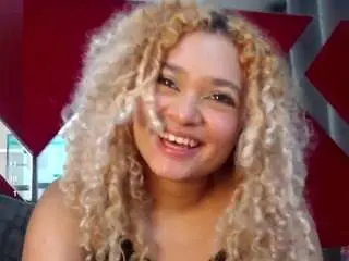 Camsoda Adult Video Chat of curly-marshall