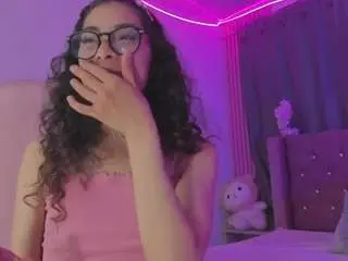 Camsoda Live Sex Cam of sweett-sadie