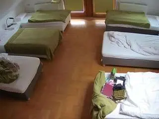 Camsoda Live Sex of voyeurcam-julmodels-bed-6