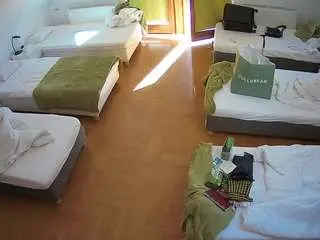 Camsoda Adult Webcam of voyeurcam-julmodels-bed-6