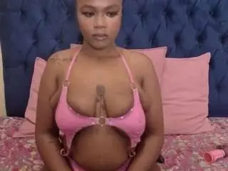 Camsoda Sex Chat of queenkarmax