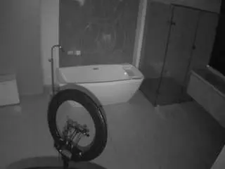Camsoda Adult Webcam of voyeurcam-casa-salsa-bathroom-4