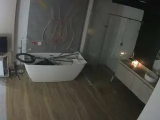 Camsoda Nude Webcam of voyeurcam-casa-salsa-bathroom-4