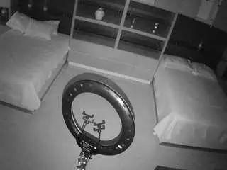 Camsoda Free Live Porn of voyeurcam-casa-salsa-versus-room