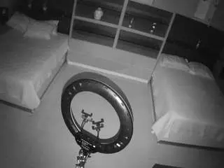 Camsoda Private Sex Chat of voyeurcam-casa-salsa-versus-room