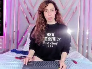 Camsoda Watch Live Sex Cams of hada-russo