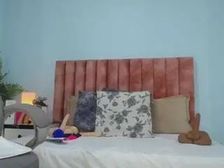 Camsoda Adult Webcam of nanalevy