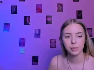 Camsoda Adult Video Chat of viola-sweet