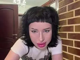 Camsoda Watch Live Sex Cams of keenamenotti