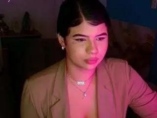 Camsoda Adult Video Chat of rosalie-bliss