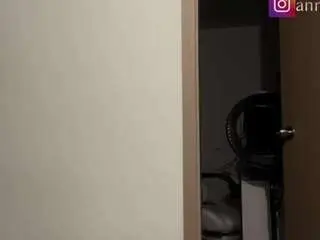 Camsoda Sex Cam of annie-snow