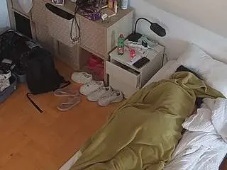 Camsoda Live Sex Cam of voyeurcam-julmodels-bed-7