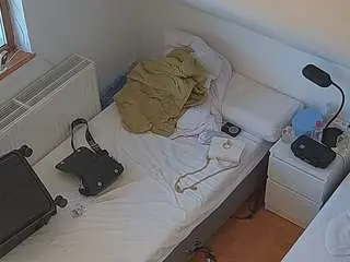 Camsoda Free Porn Cam of voyeurcam-julmodels-bed-7