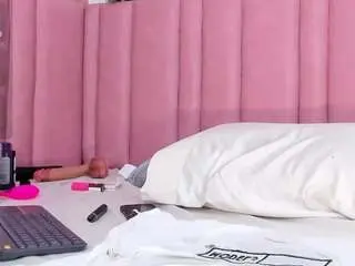 Camsoda Adult Webcam of isabella-santos