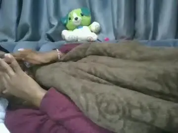 Chaturbate Free Live Porn of cilia_petite