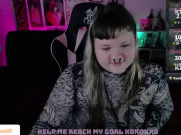 Chaturbate Free Porn Cam of destroyall420