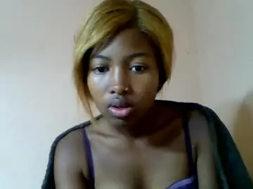 Chaturbate Adult Webcams of rominah_20