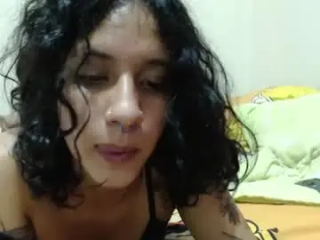 Chaturbate Adult Video Chat of alinawoolf_