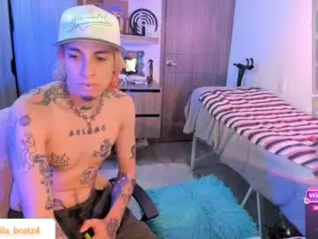 Chaturbate Watch Live Sex Cams of badeyes_crazylilgoat