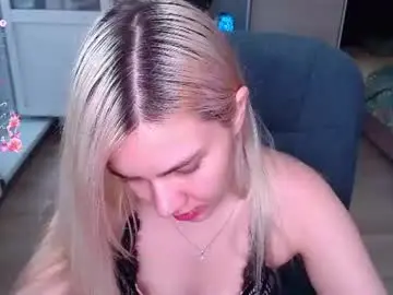 Chaturbate Live Sex Cam of lana__nova