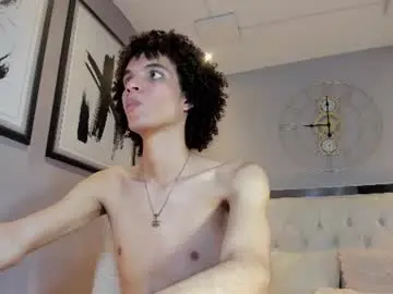 Chaturbate Live Sex Cam of felix_haze