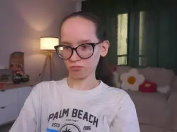 Chaturbate Free Live Porn of lynettebails
