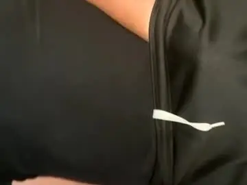 Chaturbate Private Sex Chat of iwanttoplay666