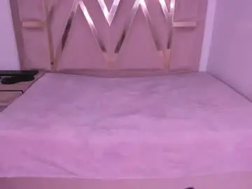 Chaturbate Adult Video Chat of ambarglowasm