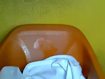 Chaturbate Nude Webcam of creamyposh1