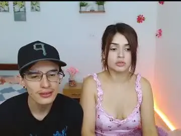 Chaturbate Watch Live Sex Cams of selena_and_andress