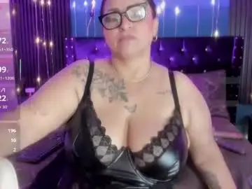 Chaturbate Sex Cam of ivonnee17_