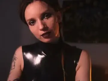 Chaturbate Sex Cam of _alicemorrison_