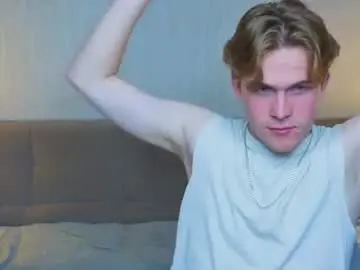 Chaturbate Live Sex Cam of boicute
